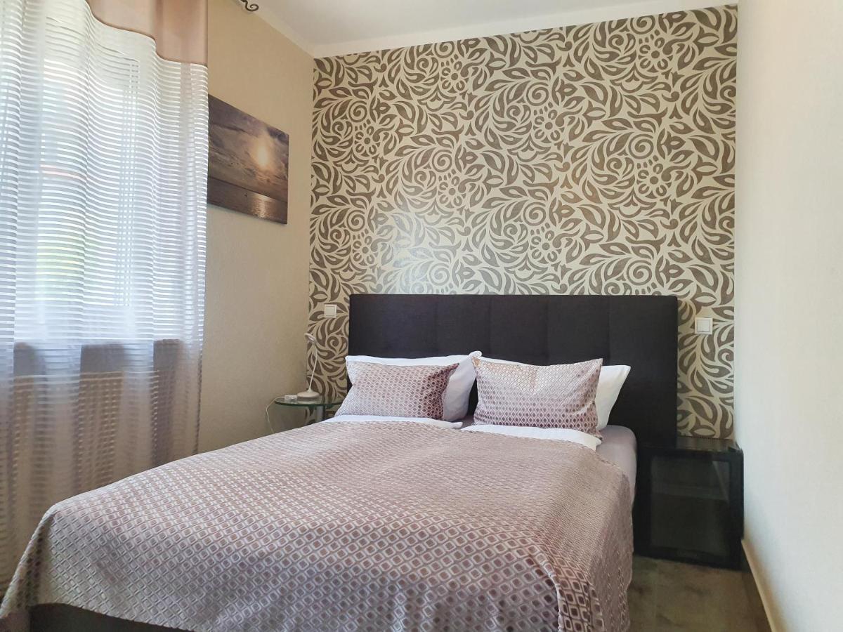 Ferienzimmer Ellisee, Kontaktloser Check-In FDH Exteriör bild